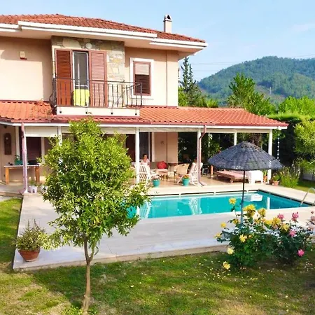 Hotel Corner - Conservative W / Pool & Garden In Gocek 4*