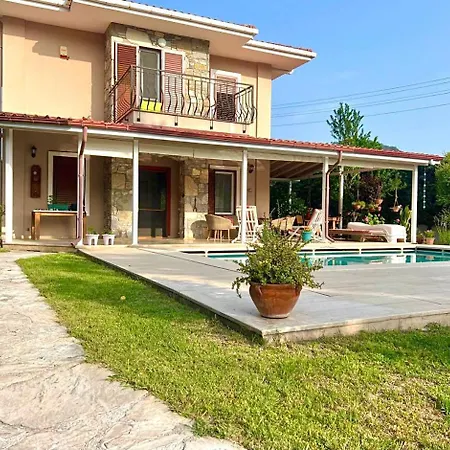 Corner - Conservative W / Pool & Garden In Gocek 4* Fethiye