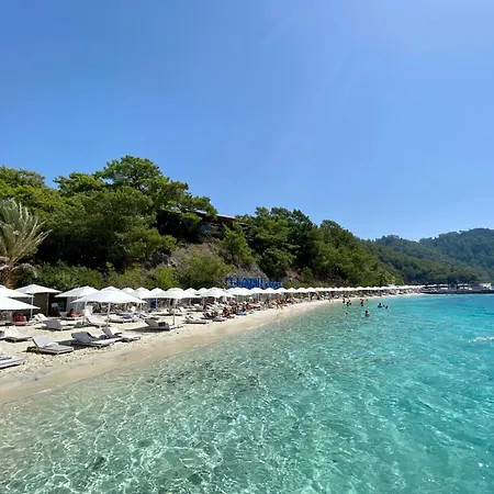 Hotel Corner - Conservative W / Pool & Garden In Gocek Fethiye