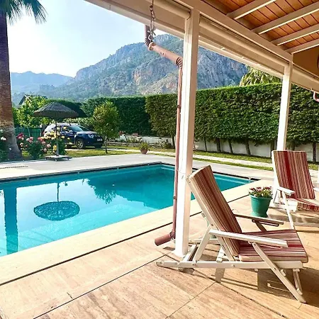 Corner - Conservative W / Pool & Garden In Gocek Fethiye