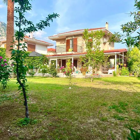 Hotel Corner - Conservative W / Pool & Garden In Gocek Fethiye